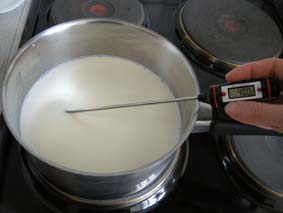 Faire du yaourt: montée en température du lait